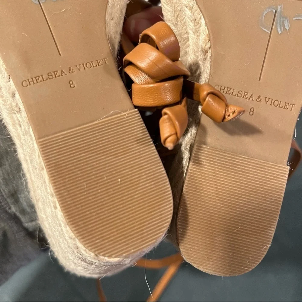 NWT Chelsea & Violet sz 8 Mriah brown leather strappy espadrille sandals